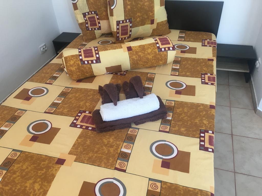 コルブ Casa Lauraゲストハウス エクステリア 写真